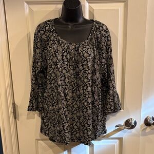 Michael Kors XL Floral Black and army green Women's Top - NWT